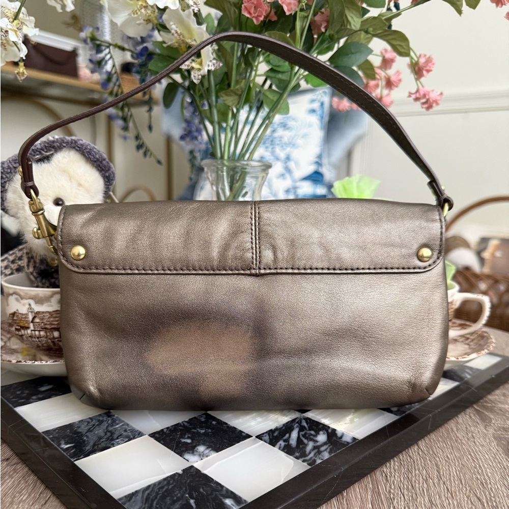 Vintage Coach Ashley Leather Large Flap Wristlet - Picture 8 of 10